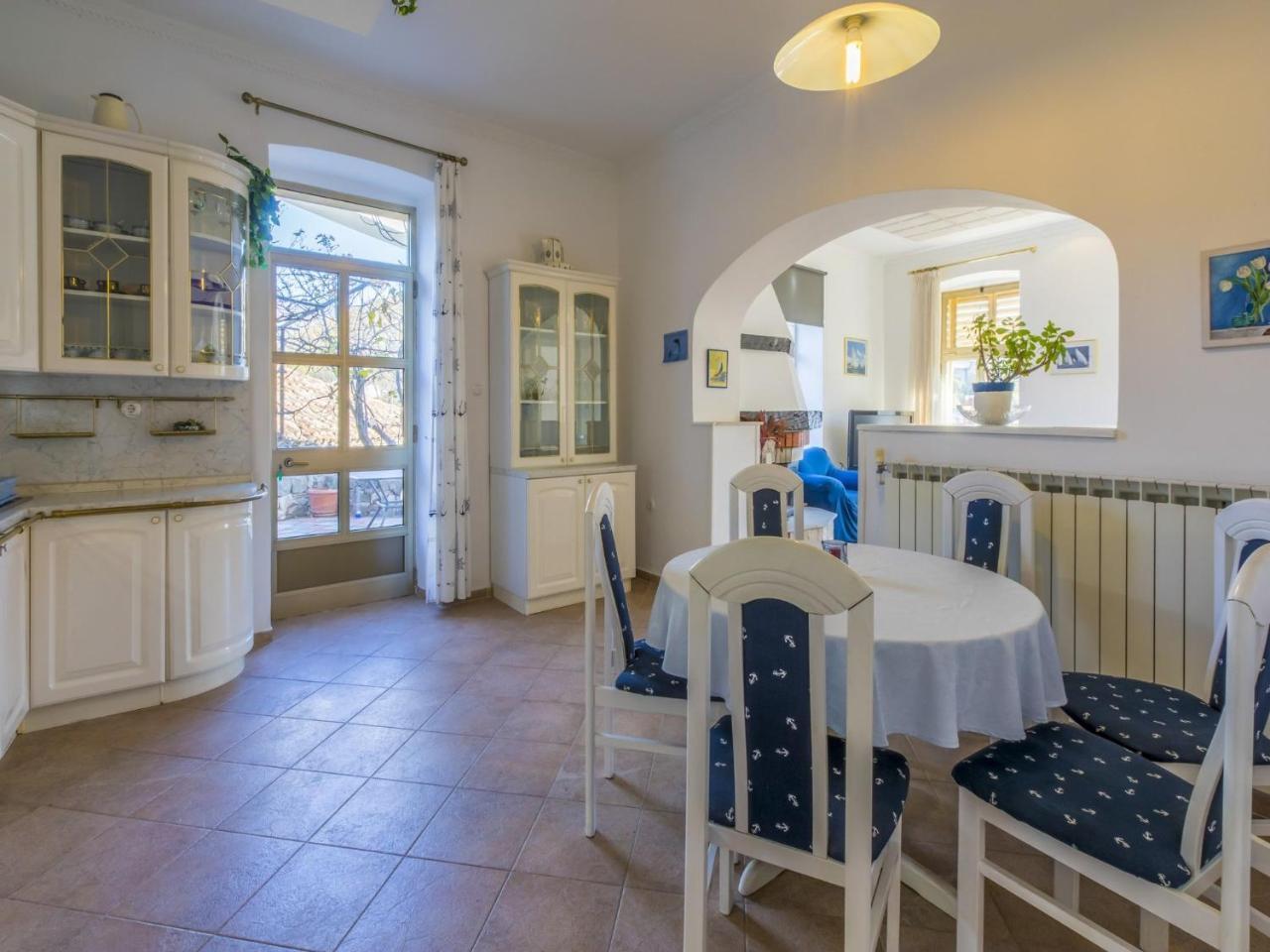 Apartment Piano Цриквеница Экстерьер фото